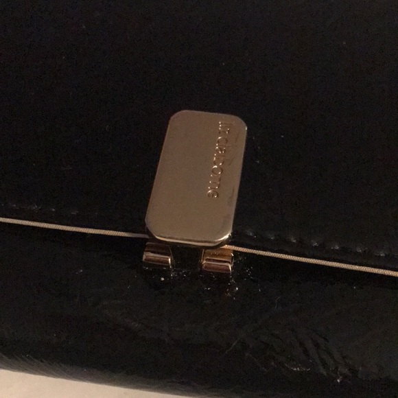 Liz Claiborne Black Patent Leather Trifold Wallet - Picture 8 of 9